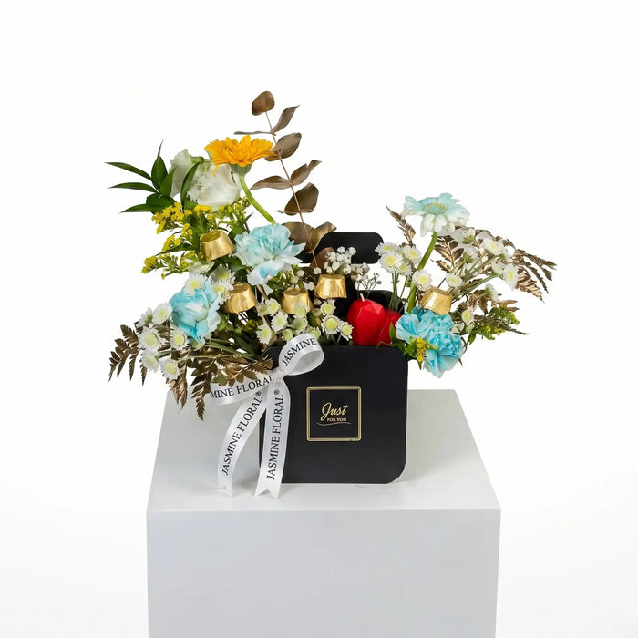 Black Flowers Box | Chocolate And Candle