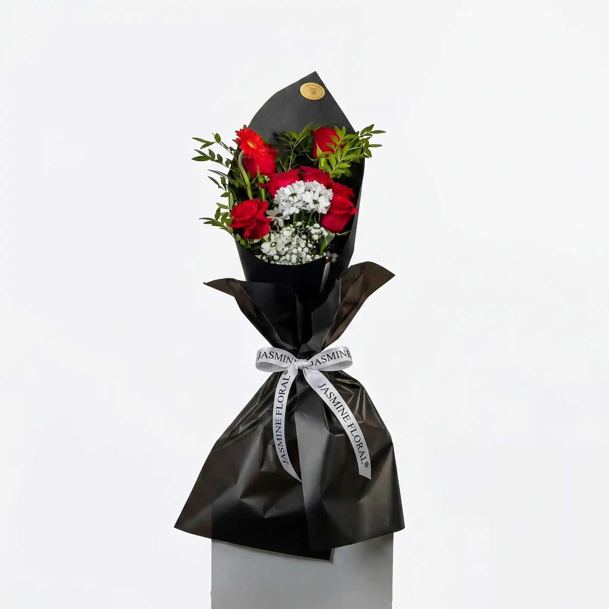 Red Elegance Flower Bouquet